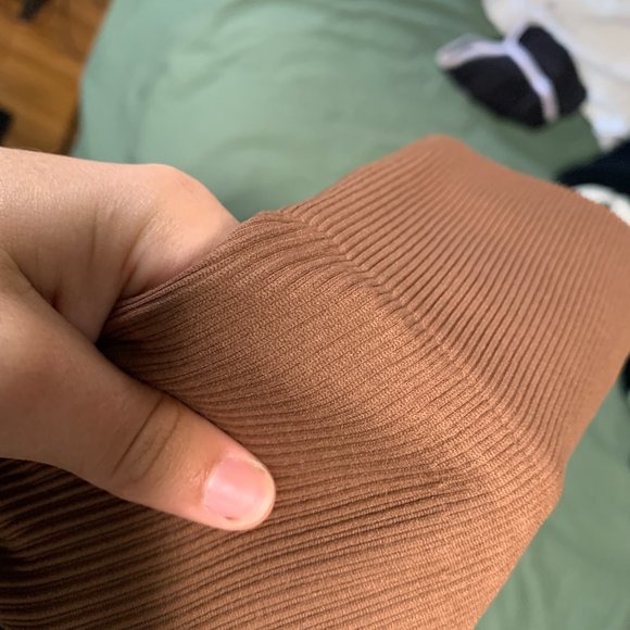 Ribbed Seamless Brown Leggings, Size Small - Picture 3 of 5